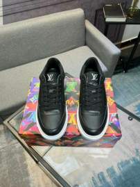 Picture of Louis Vuitton Shoes _SKULVsz38-45hnh030215031